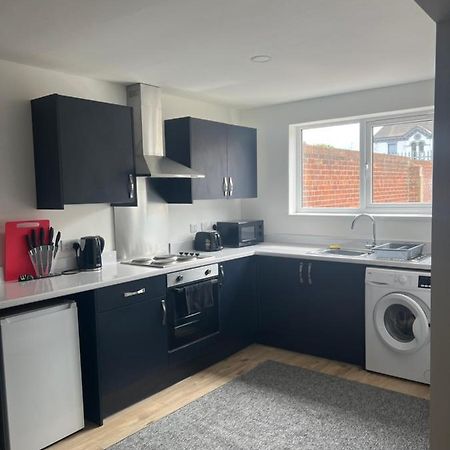 City Apartments College Street كينغستون أبون هول المظهر الخارجي الصورة