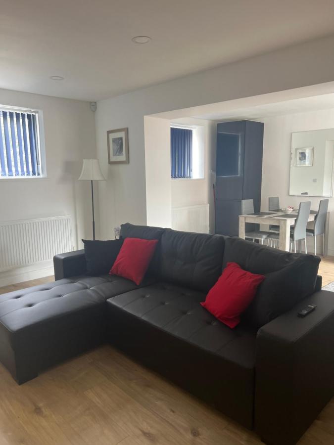 City Apartments College Street كينغستون أبون هول المظهر الخارجي الصورة